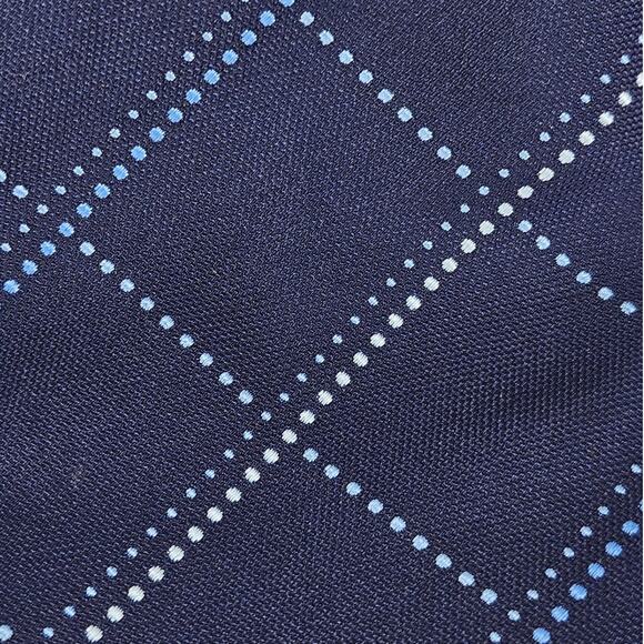 THOMAS PINK MEN'S 3" BLUE GRID DOT PATTERN NECKTIE – 100% SILK – WOVEN IN UK - Picture 6 of 12